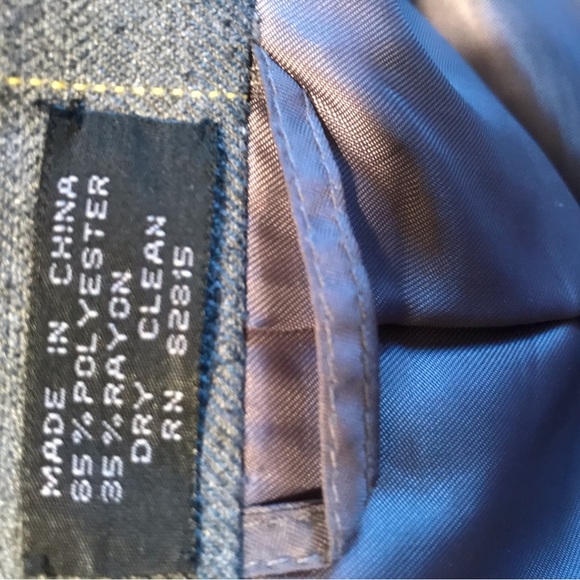 🔥SALE🔥Cosimo 6 buttons Suit - Picture 11 of 17